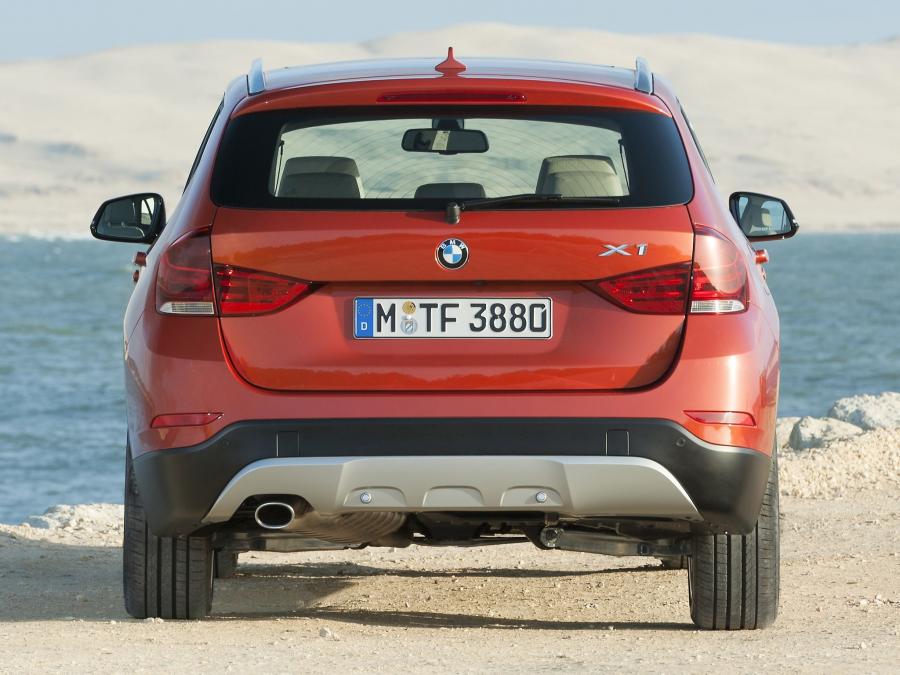  BMW X1 xDrive 2.5d 2012 года  (фото 4 из 30)